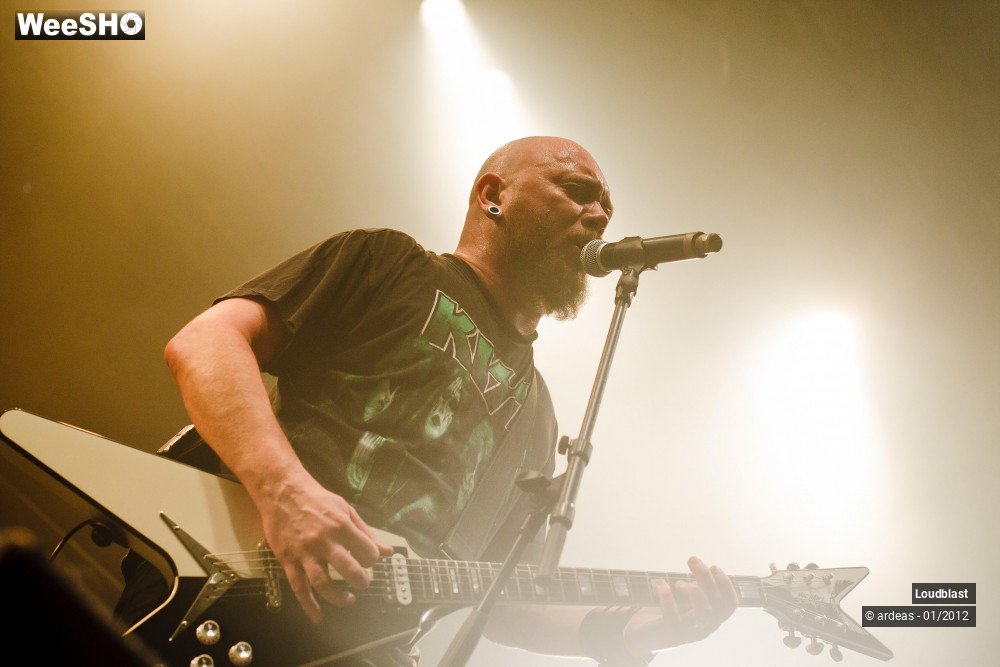 20/35 photos du spectacle Loudblast