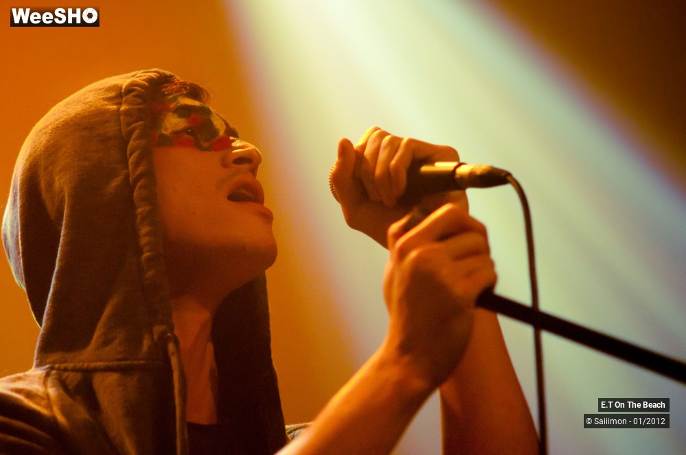 3/15 photos du spectacle E.T On The Beach