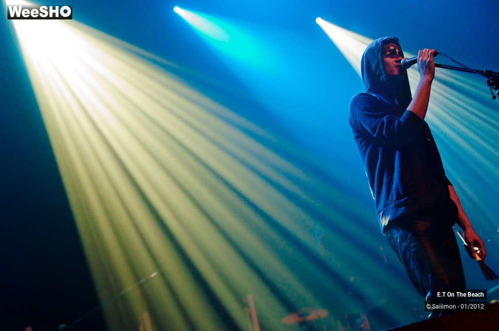 4/15 photos du spectacle E.T On The Beach