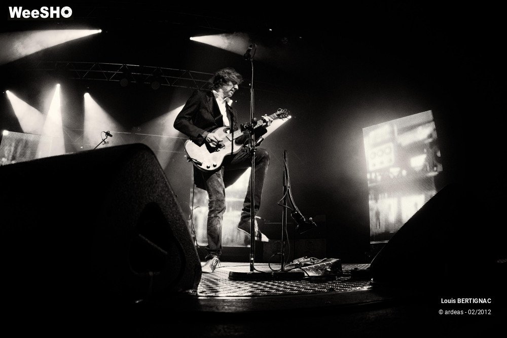 13/44 photos du spectacle Bertignac : Grizzly Tour