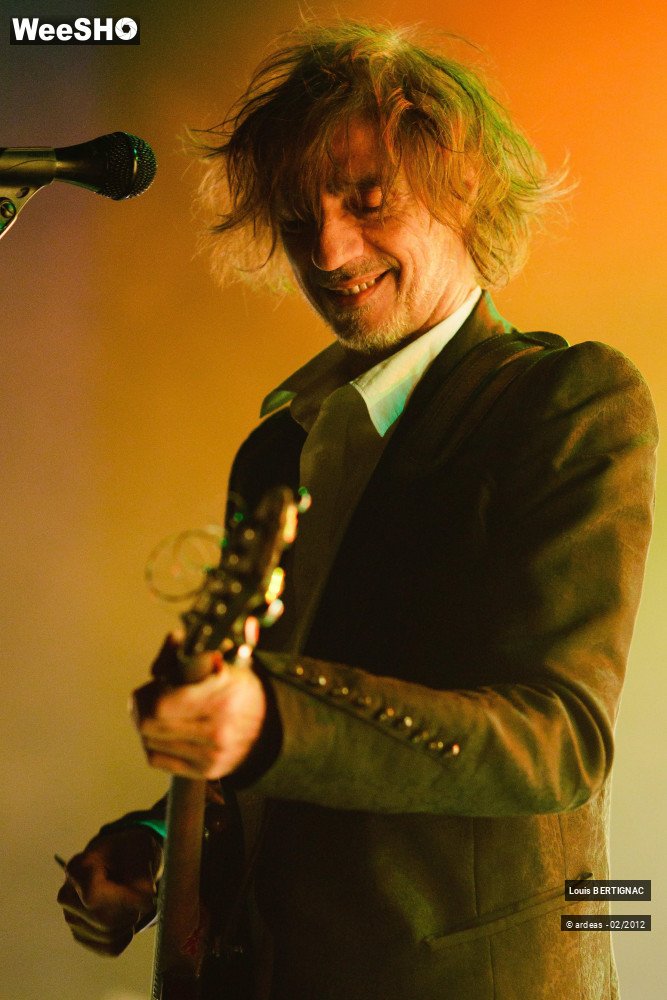 36/44 photos du spectacle Bertignac : Grizzly Tour