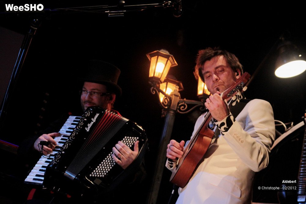 20/50 photos du spectacle Aldebert