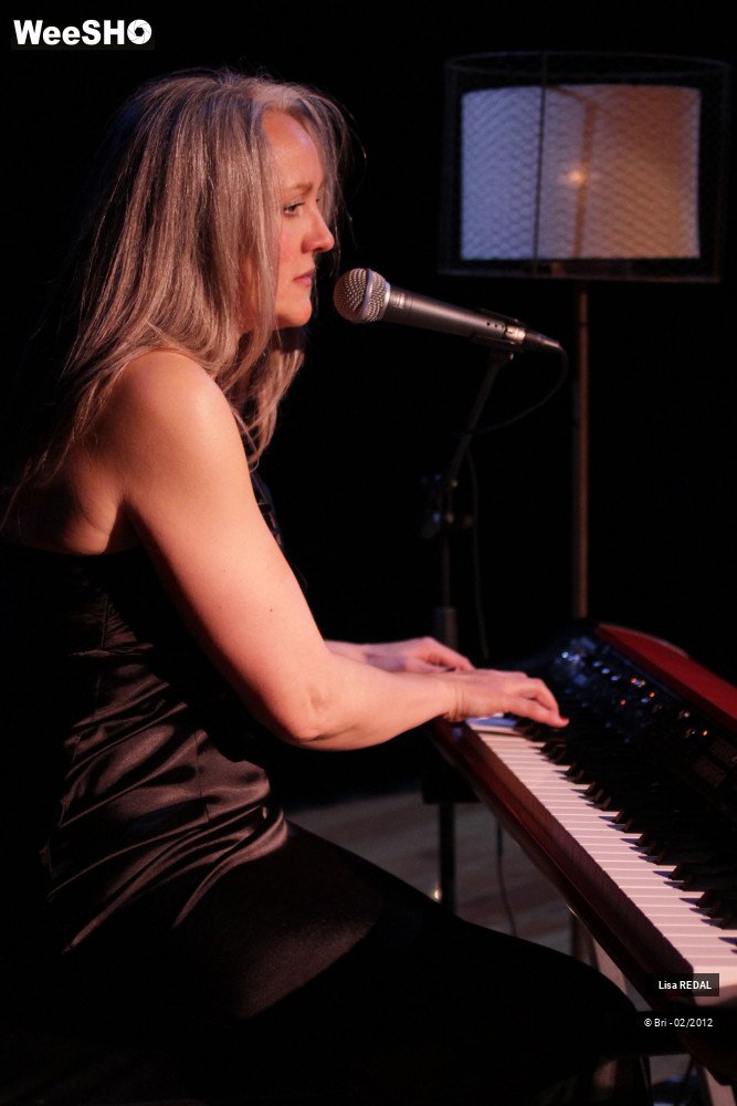 35/45 photos du spectacle Lisa REDAL