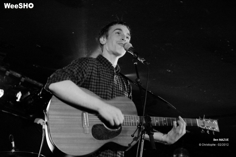 14/27 photos du spectacle Ben Mazué