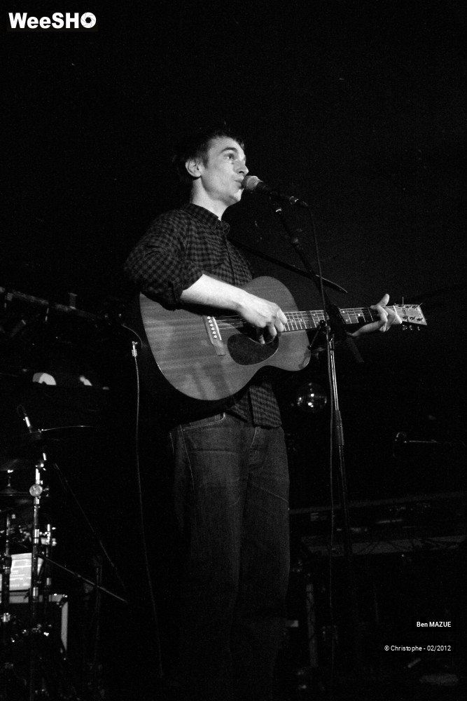 26/27 photos du spectacle Ben Mazué