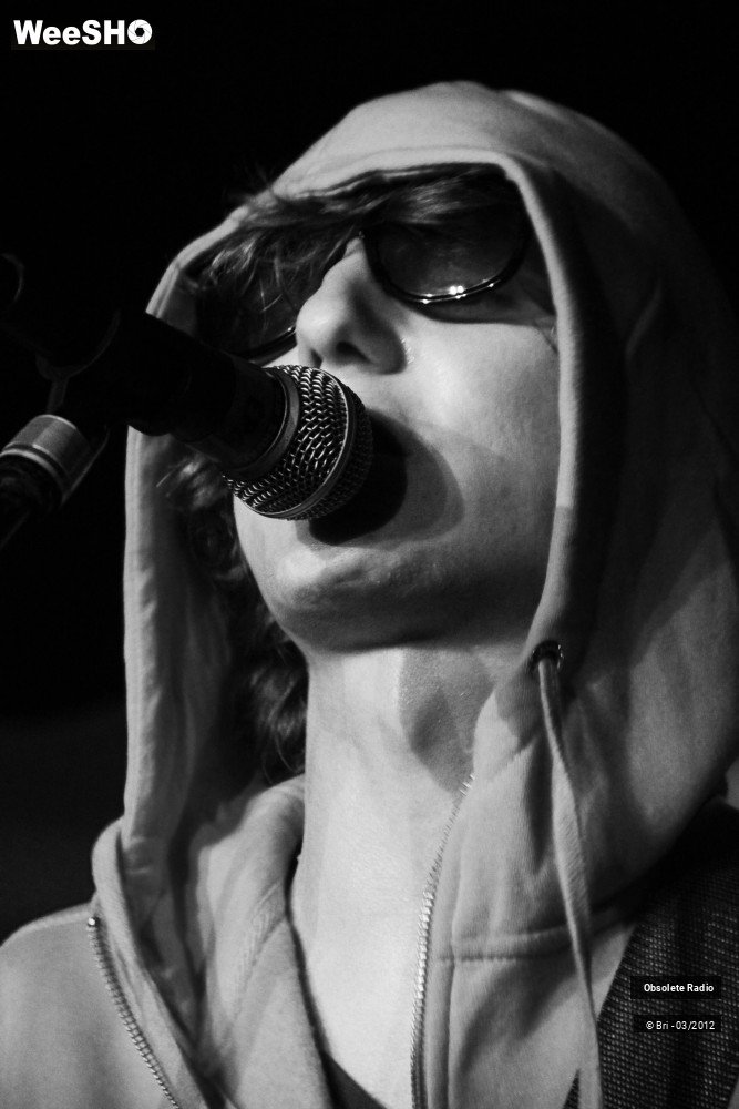 16/18 photos du spectacle Obsolete Radio