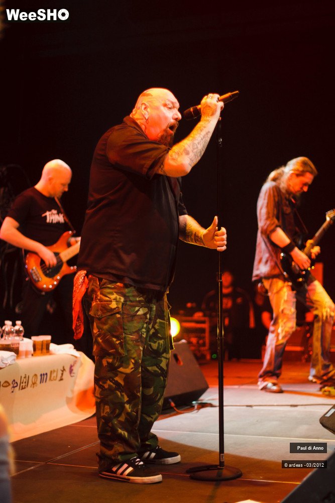 27/31 photos du spectacle Paul di Anno