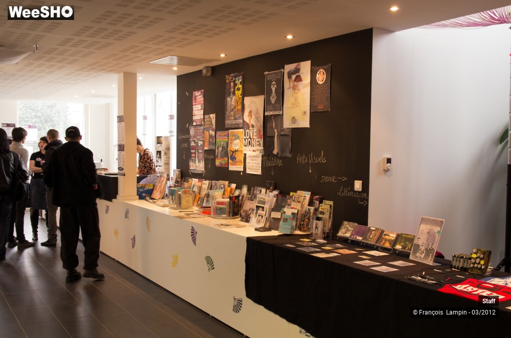 17/17 photos du spectacle Ambiance & Staff