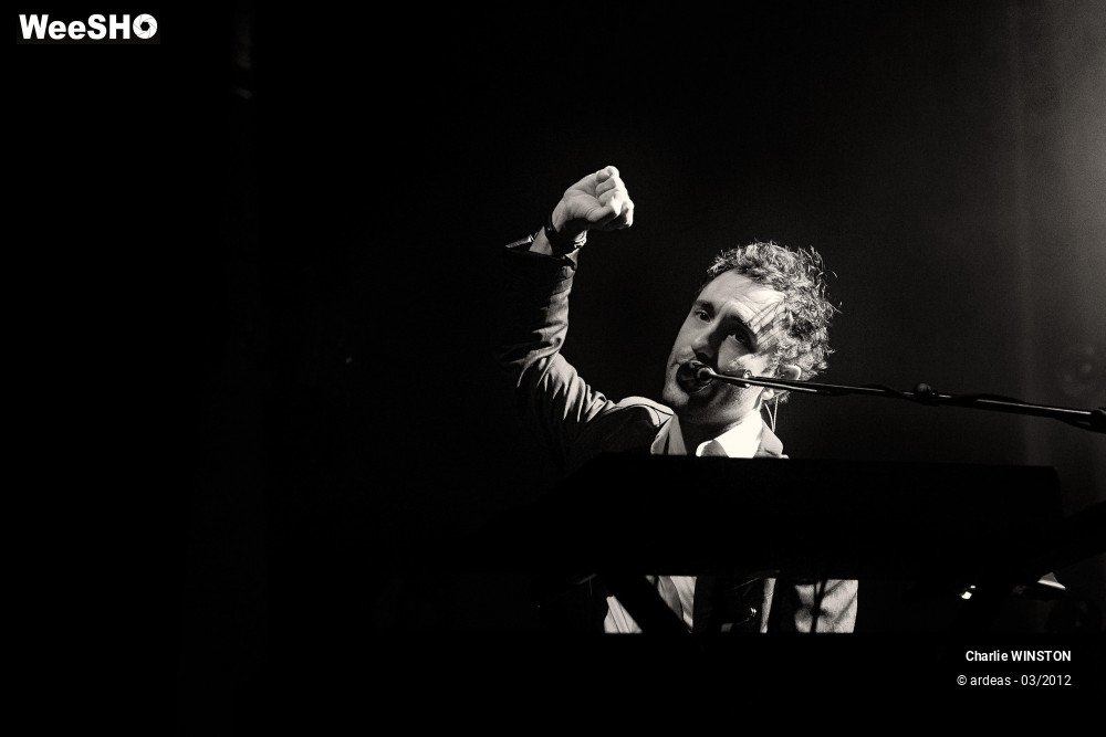 1/37 photos du spectacle Charlie Winston