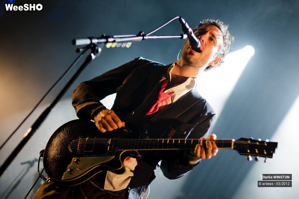 3/37 photos du spectacle Charlie Winston