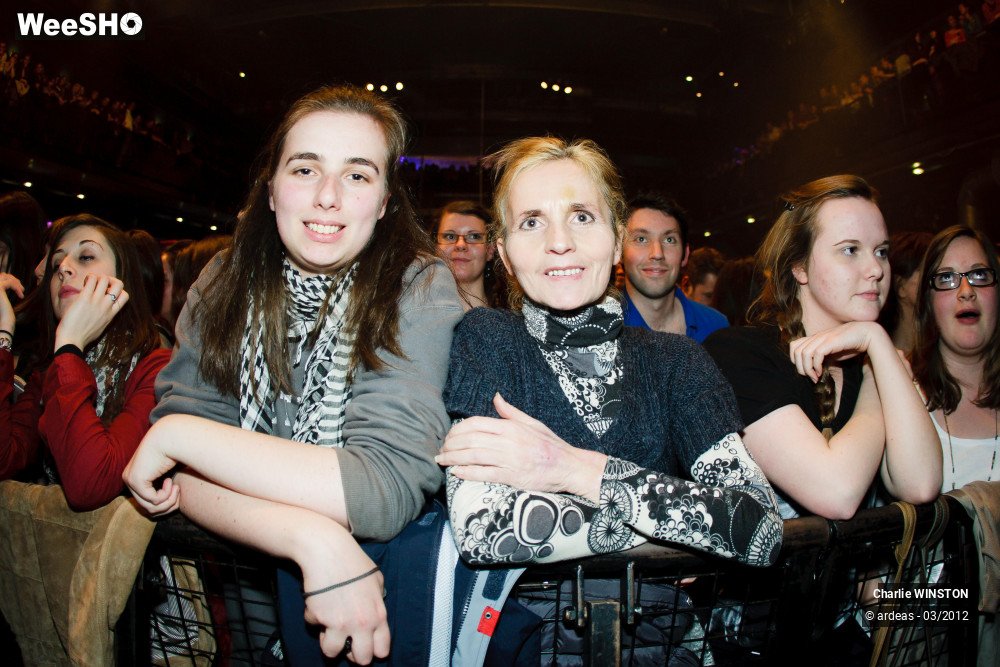 10/37 photos du spectacle Charlie Winston