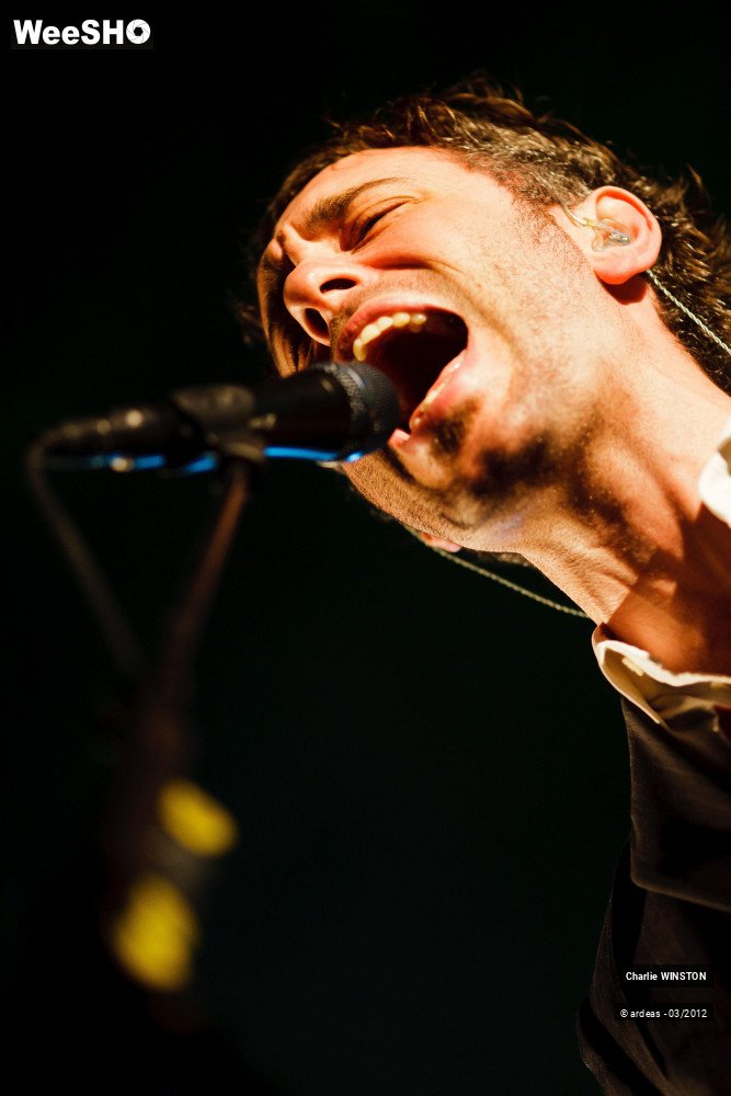 36/37 photos du spectacle Charlie Winston