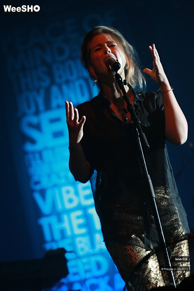 16/20 photos du spectacle Selah Sue