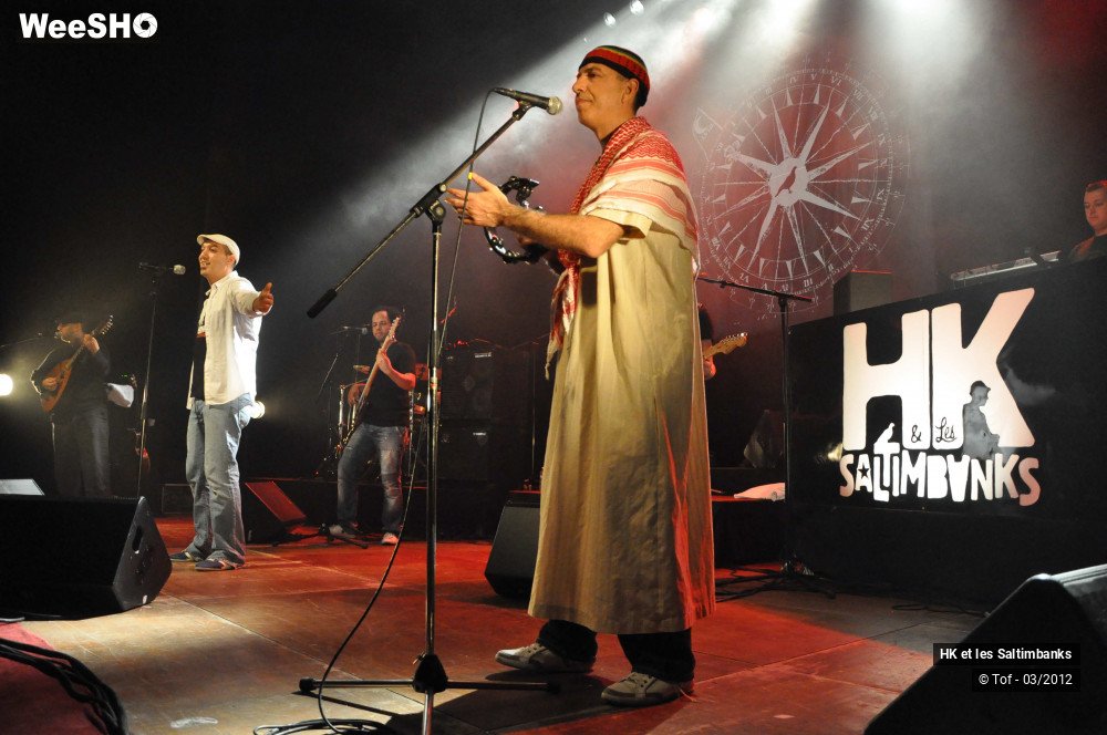 18/50 photos du spectacle HK et les Saltimbanks