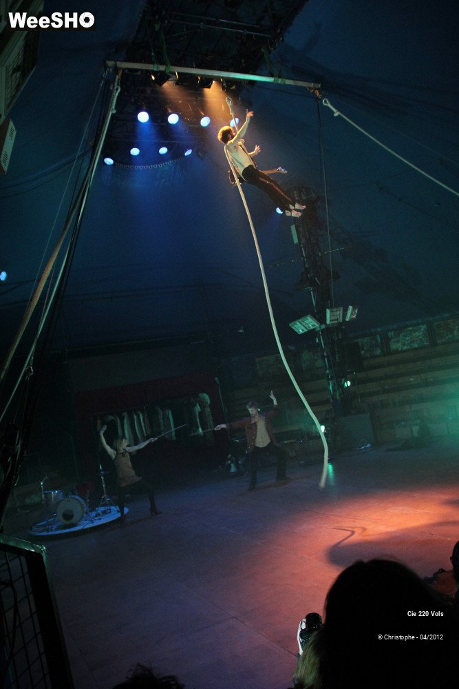 9/38 photos du spectacle Larsen 
