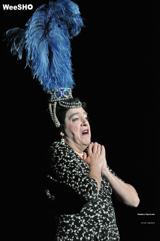 23/27 photos du spectacle Madame Raymonde