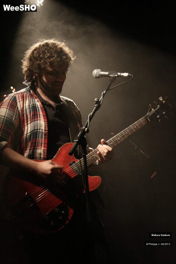 13/16 photos du spectacle Wallace Vanborn