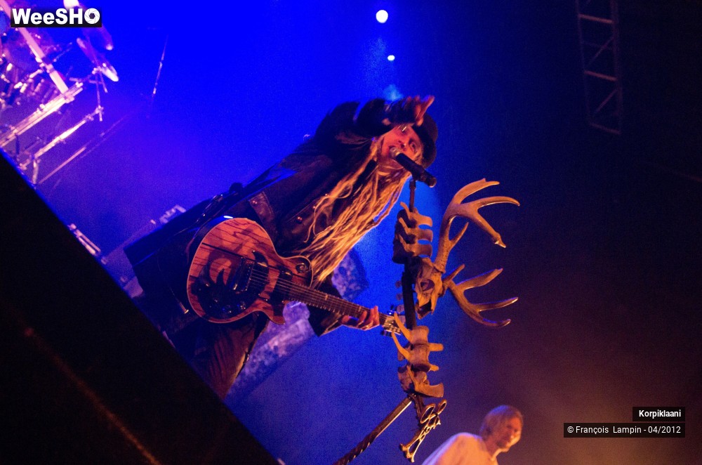 4/29 photos du spectacle Korpiklaani