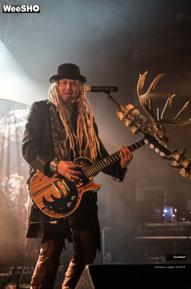 24/29 photos du spectacle Korpiklaani