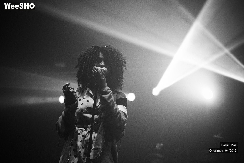 4/24 photos du spectacle Hollie Cook