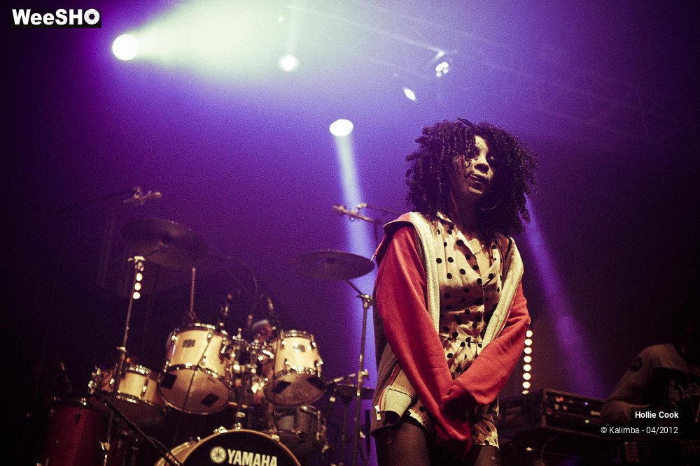 15/24 photos du spectacle Hollie Cook