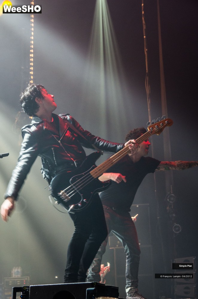 4/29 photos du spectacle Simple Plan