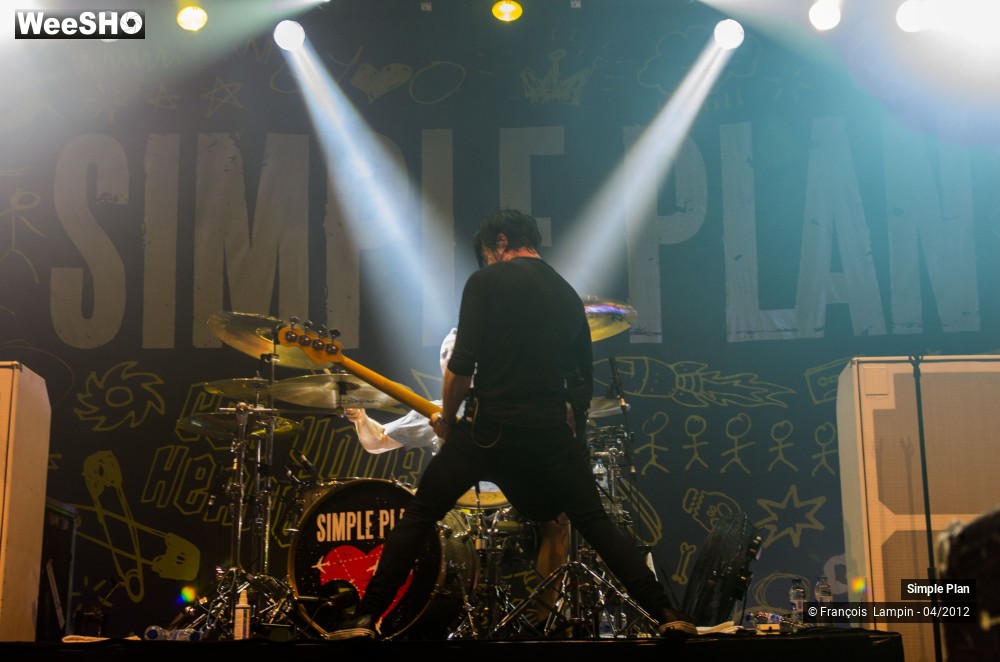 28/29 photos du spectacle Simple Plan