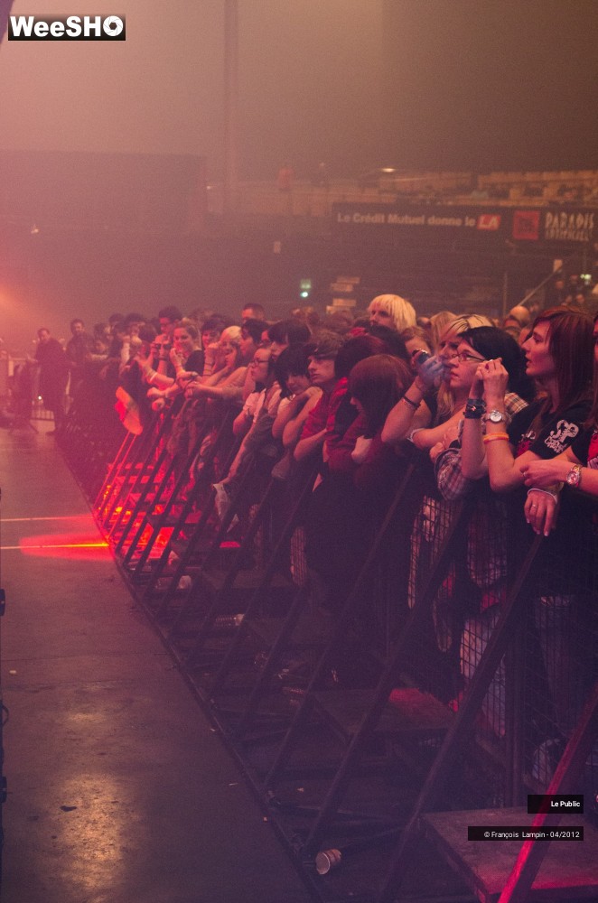 11/37 photos du spectacle Simple Plan Ambiance