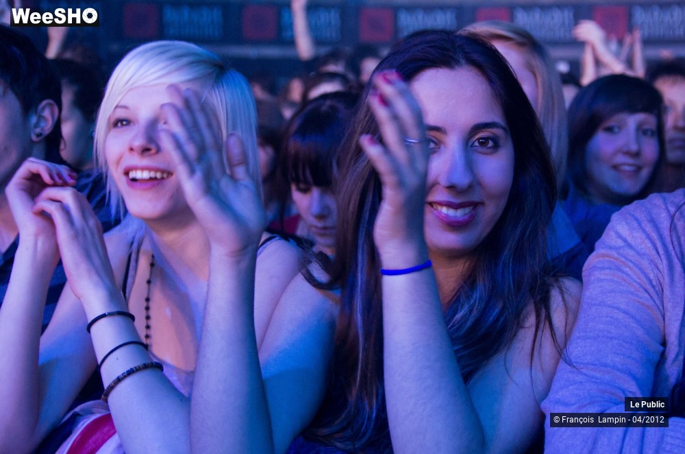 18/37 photos du spectacle Simple Plan Ambiance