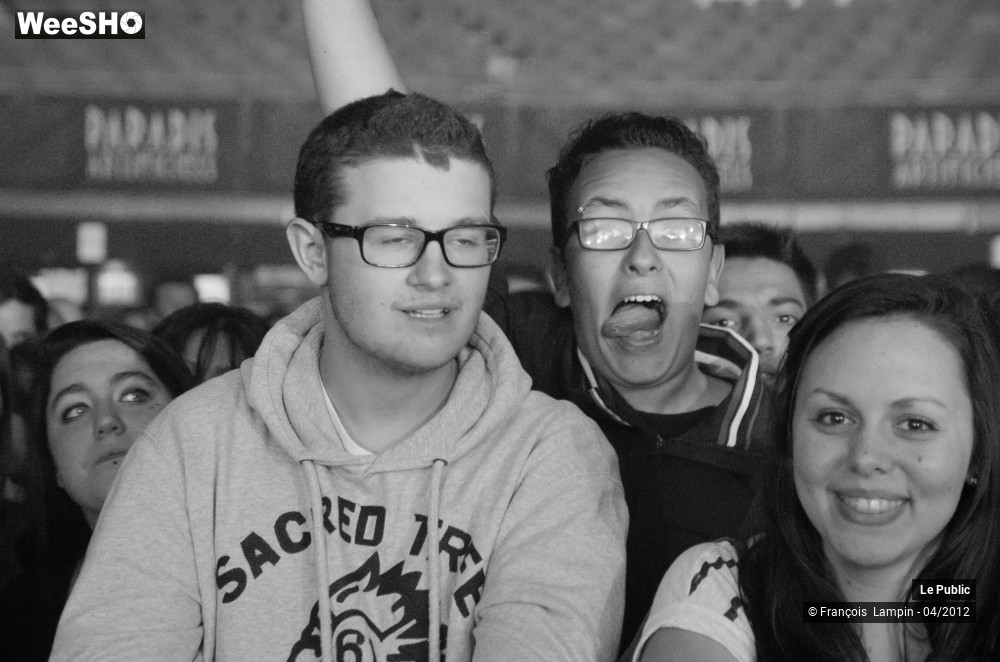 19/37 photos du spectacle Simple Plan Ambiance