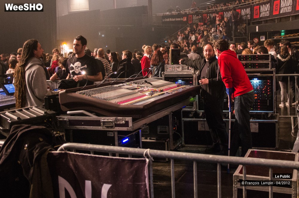 27/37 photos du spectacle Simple Plan Ambiance