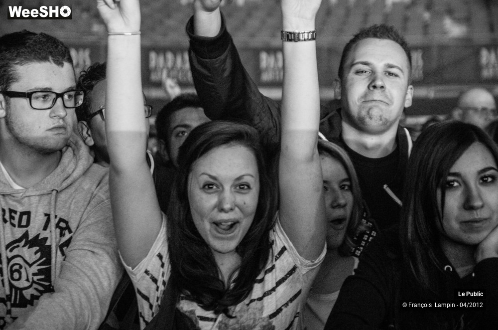 29/37 photos du spectacle Simple Plan Ambiance