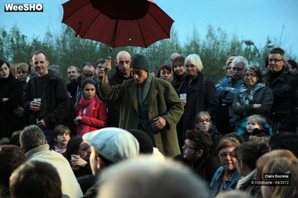 19/35 photos du spectacle Le sourire du Naufragé