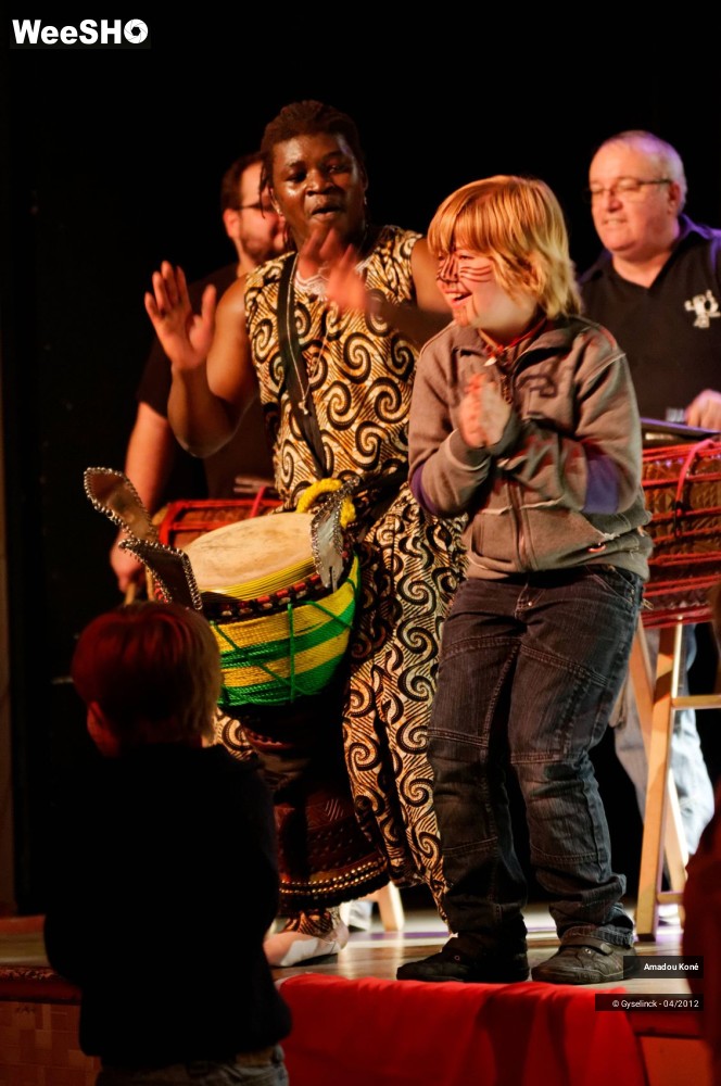 6/25 photos du spectacle Amadou Koné