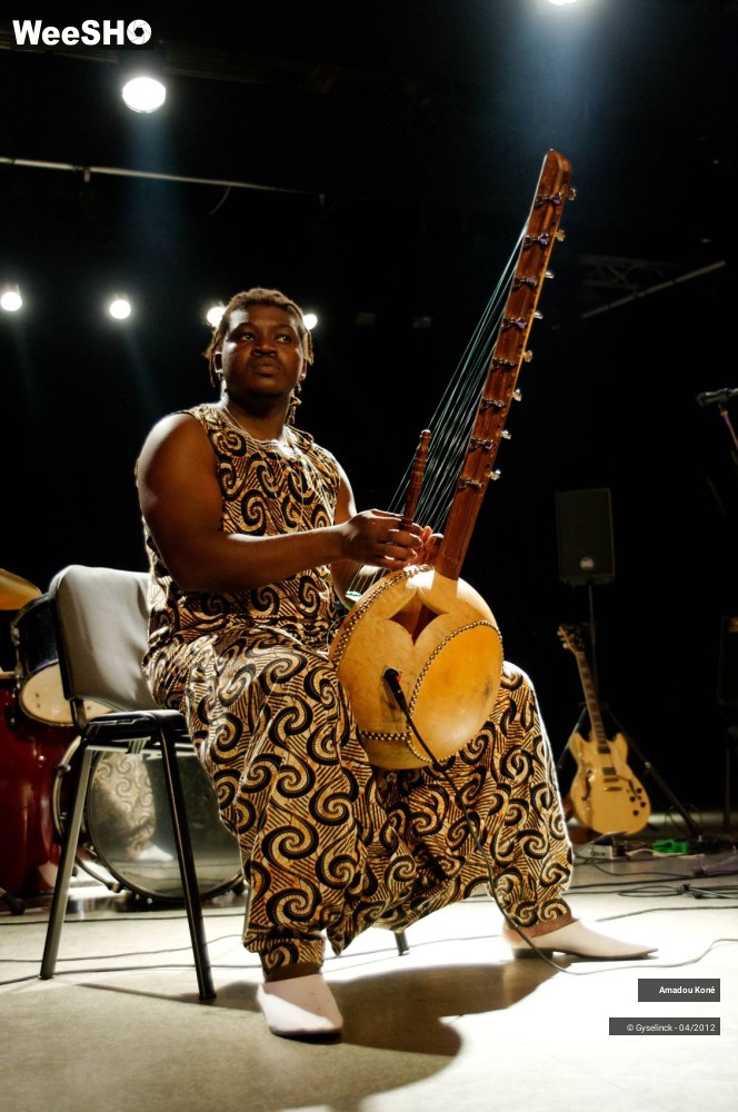 10/25 photos du spectacle Amadou Koné