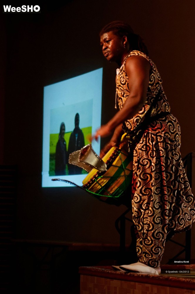 14/25 photos du spectacle Amadou Koné