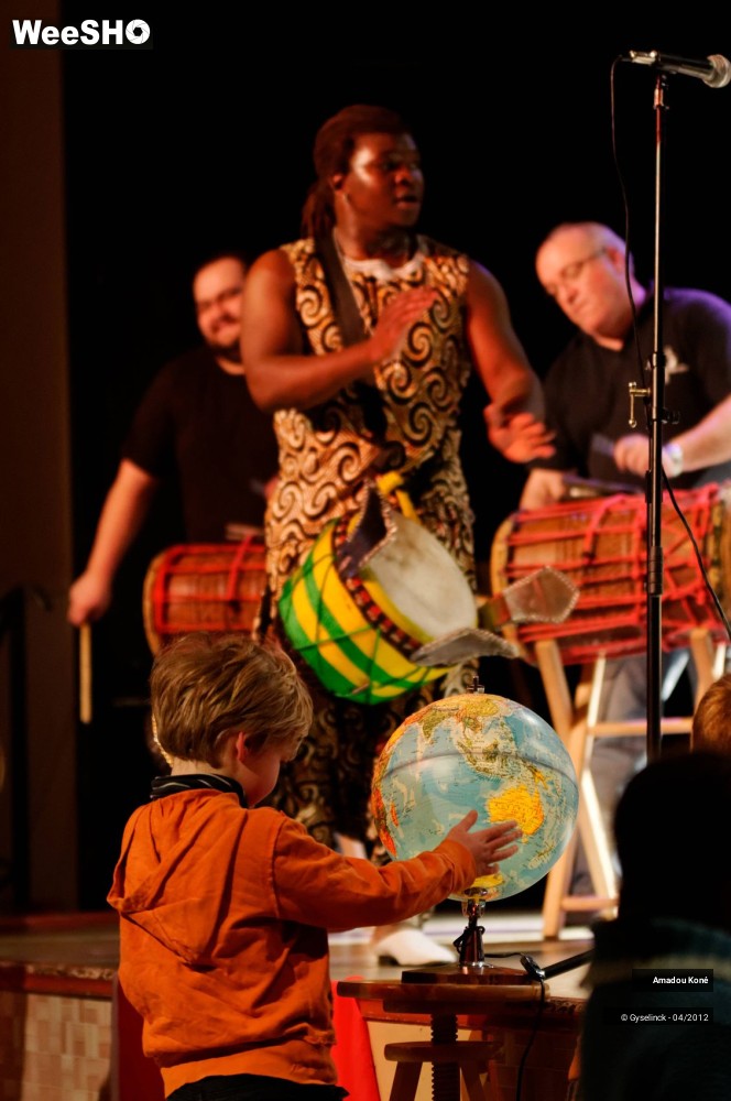 16/25 photos du spectacle Amadou Koné