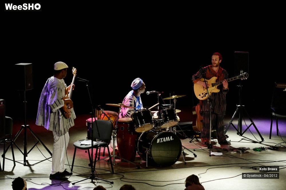 12/27 photos du spectacle Koto Brawa