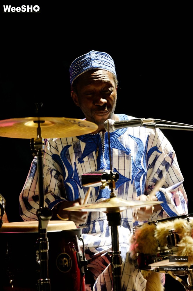 20/27 photos du spectacle Koto Brawa
