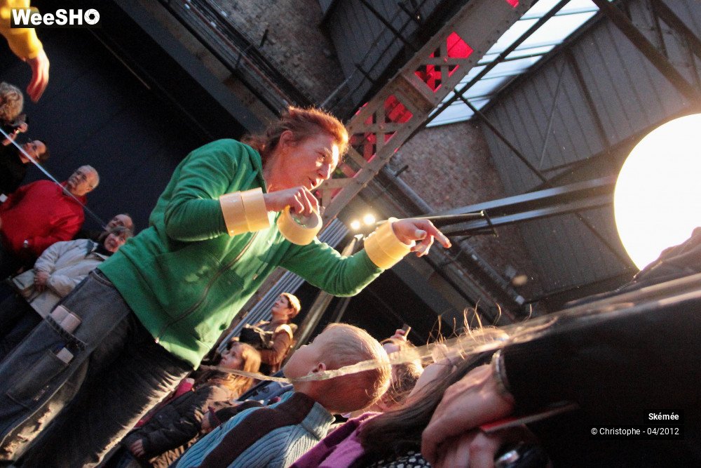 13/40 photos du spectacle Les scotcheurs éclairés