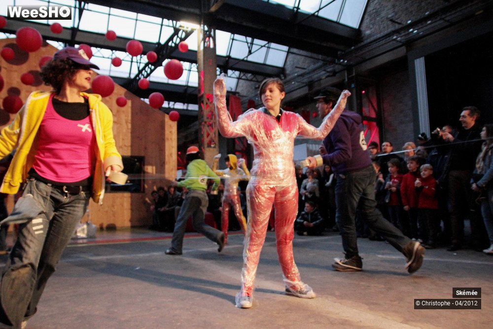 15/40 photos du spectacle Les scotcheurs éclairés