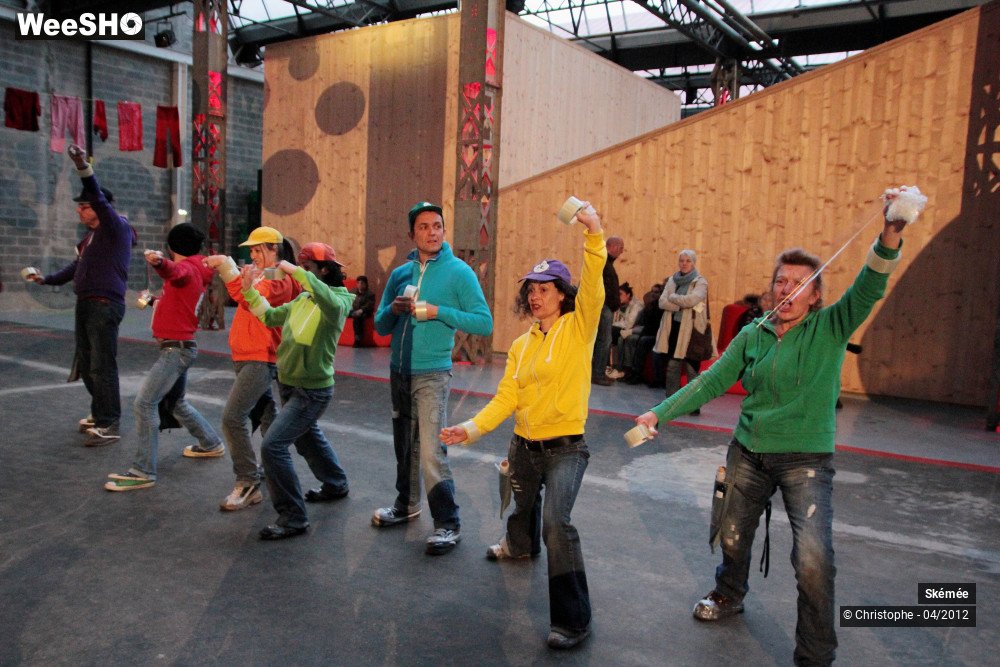 18/40 photos du spectacle Les scotcheurs éclairés