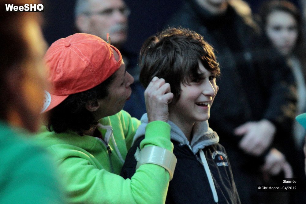 21/40 photos du spectacle Les scotcheurs éclairés