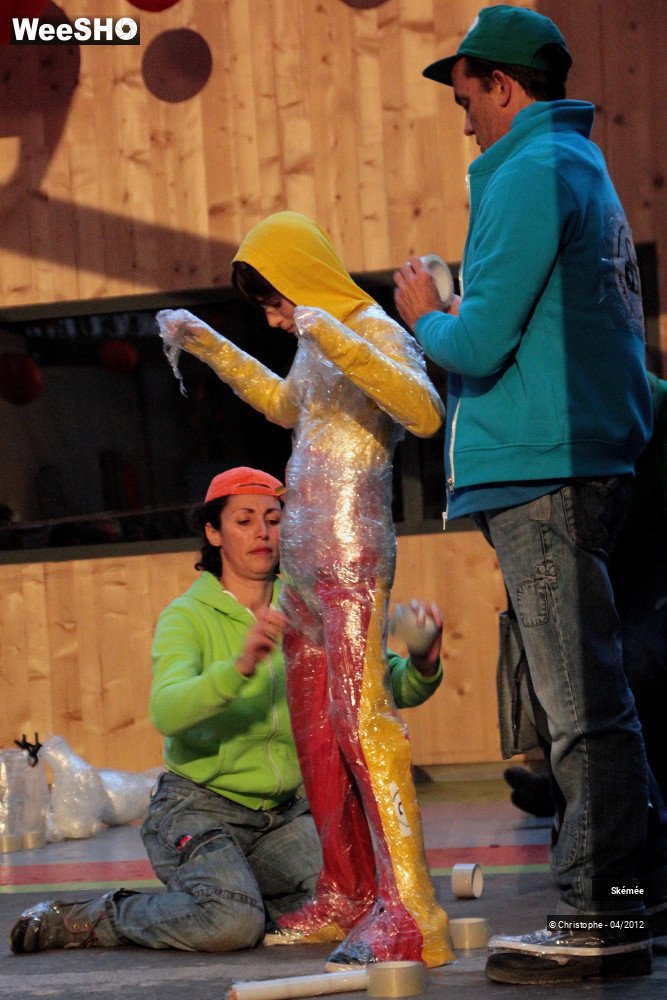 35/40 photos du spectacle Les scotcheurs éclairés