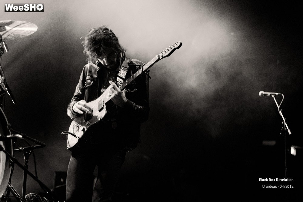 8/33 photos du spectacle The Black Box Revelation