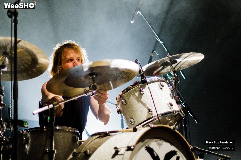 14/33 photos du spectacle The Black Box Revelation