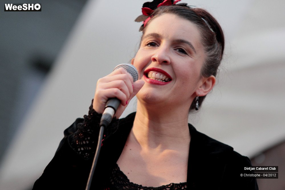 6/36 photos du spectacle Dintjan Cabaret Club