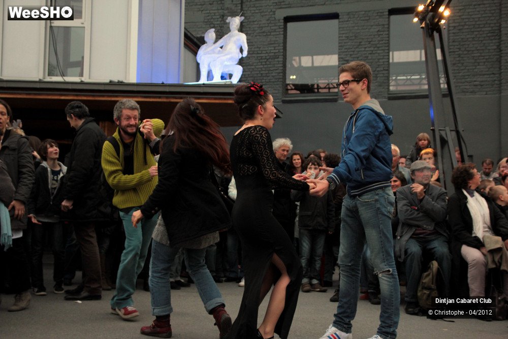 9/36 photos du spectacle Dintjan Cabaret Club