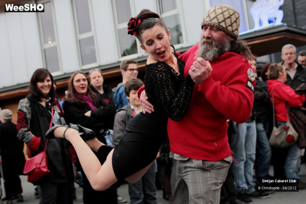 13/36 photos du spectacle Dintjan Cabaret Club