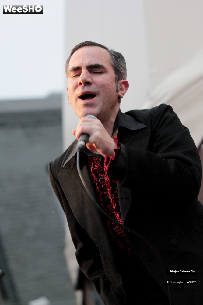 29/36 photos du spectacle Dintjan Cabaret Club